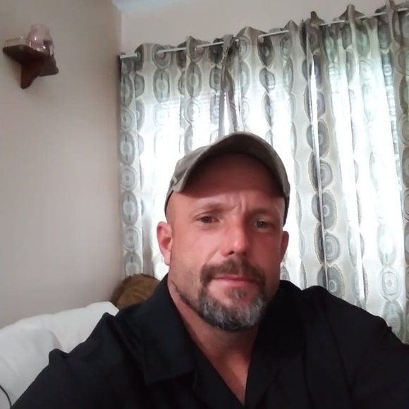 Meet your Posher, Mike - Picture 1 of 1